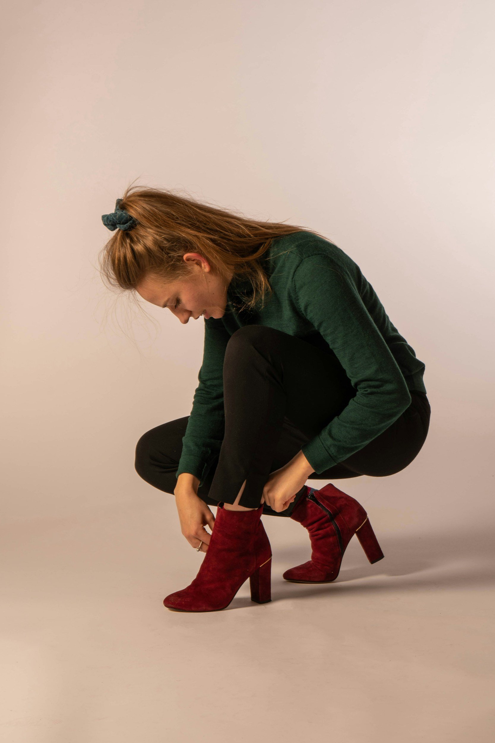 How to Style Burgundy Heels: Rocking This Versatile Color
