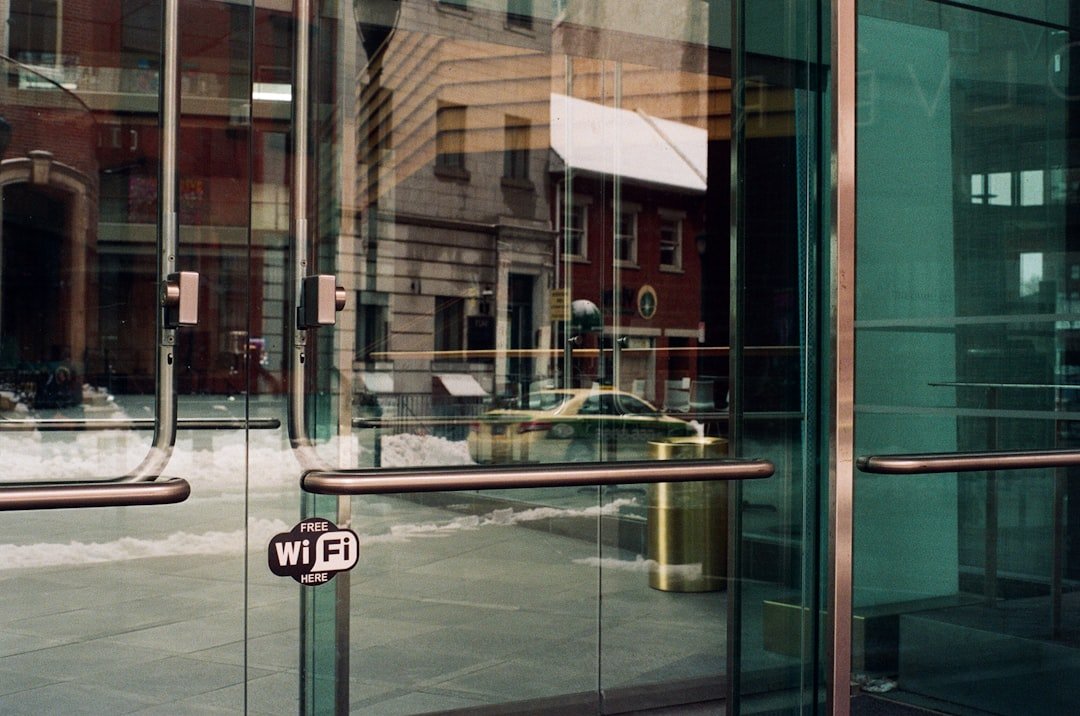 How to Fix Common Glass Door Issues Easily and Effortlessly? 