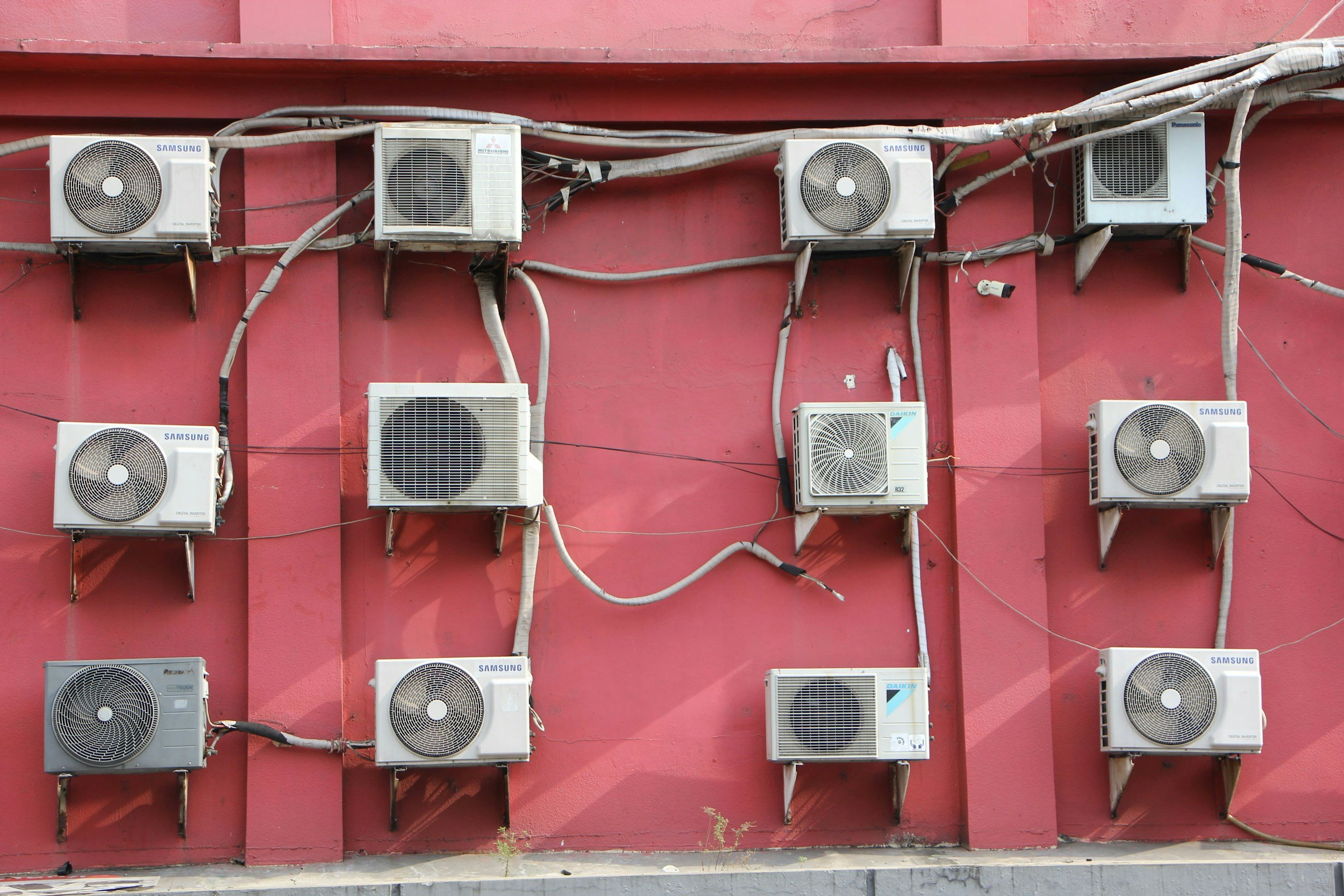Busting Refrigerant Myths: Real Talk on Air Conditioner Upkeep