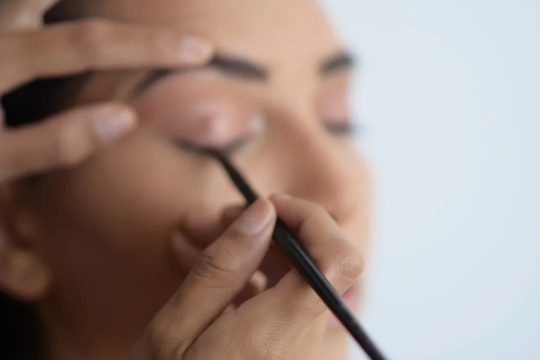 The Environmental Cost of Daily Makeup vs. Semi-Permanent Beauty Solutions