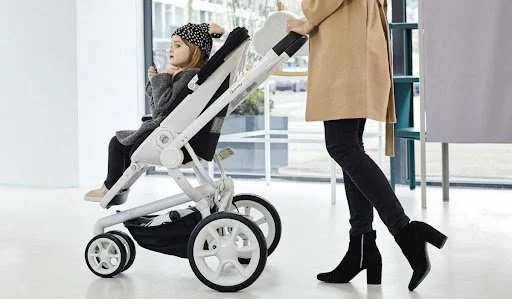How to Choose the Lightest Travel Stroller Without Sacrificing Comfort