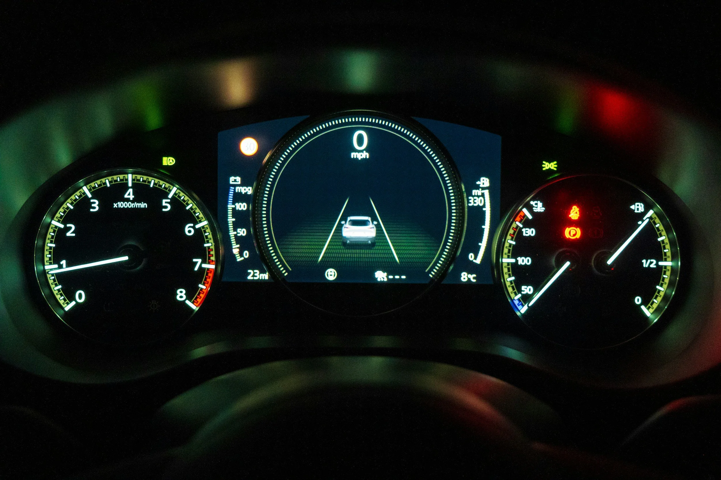 Dealing with BMW Dashboard Display Malfunctions in Dubai