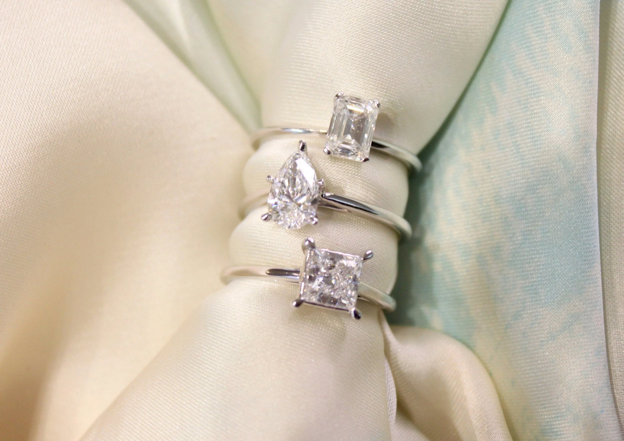 Moissanite vs. Diamond: A Comprehensive Comparison