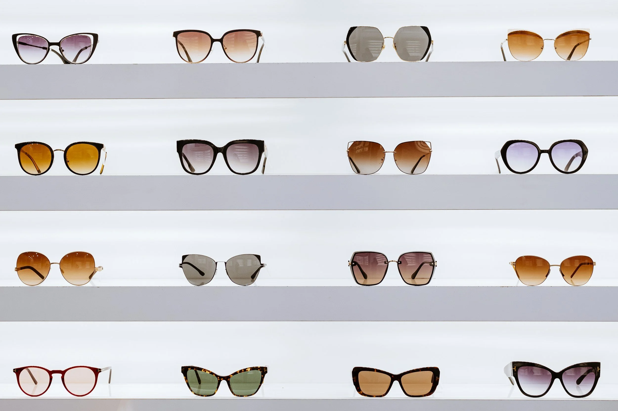 How to Choose the Perfect Glasses for an Active Lifestyle