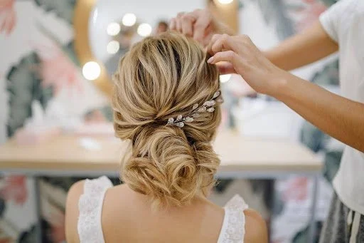 Top Tips to Choose the Right Hairstyle That Matches Your Personality
