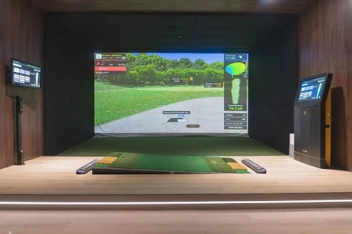 From Home to Business: Indoor Golf Simulator Use Cases