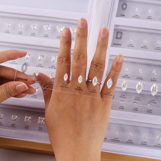 How Big Is Too Big? Understanding Diamond Size Perception Before You Buy