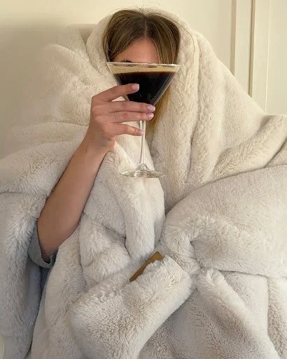 Wrap Yourself in Comfort: Discover the Luxury of Lola Blankets