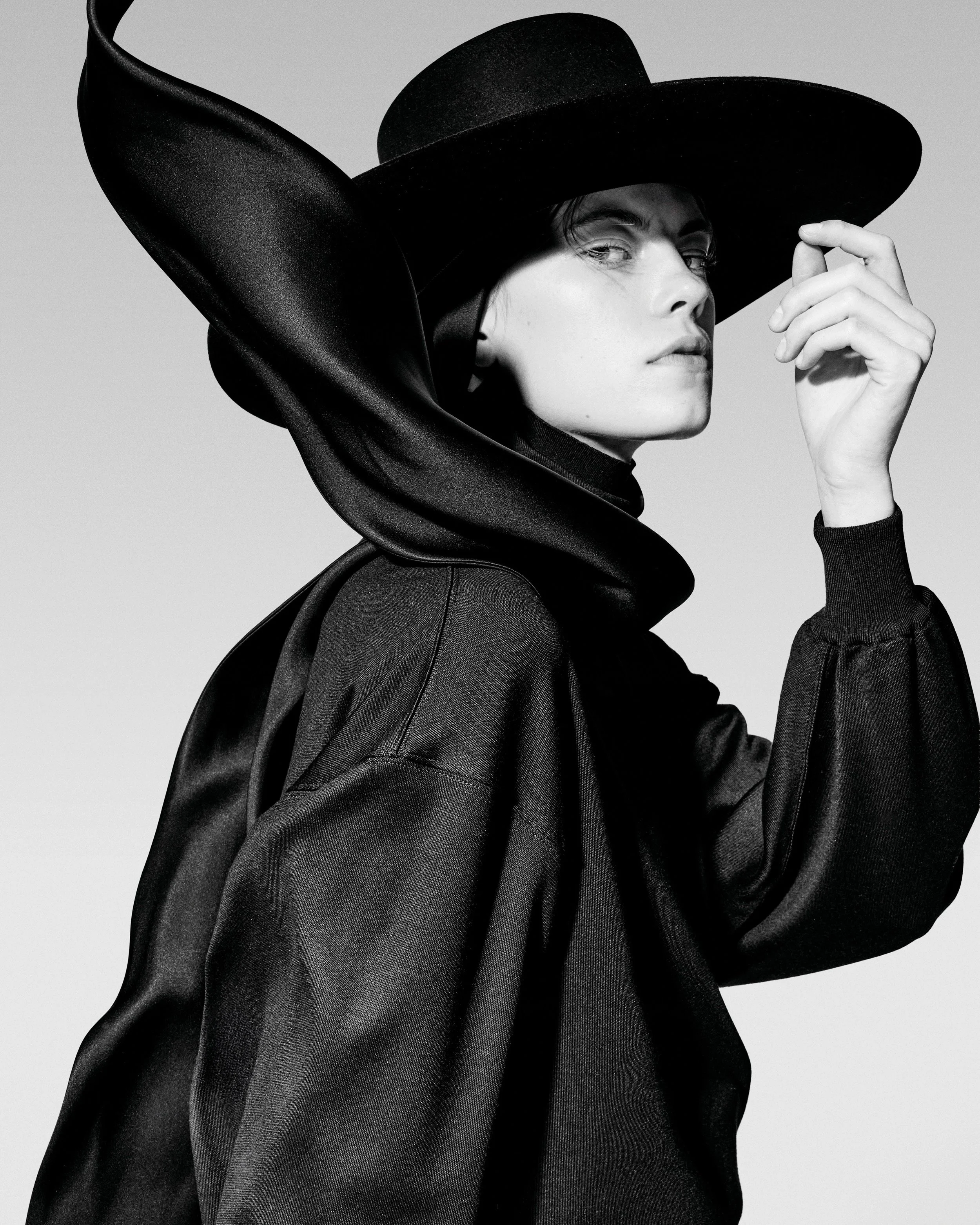 Loro Piana Fall Winter 2026-2027 Women_s Collection_Look (41) DETAILS.jpg