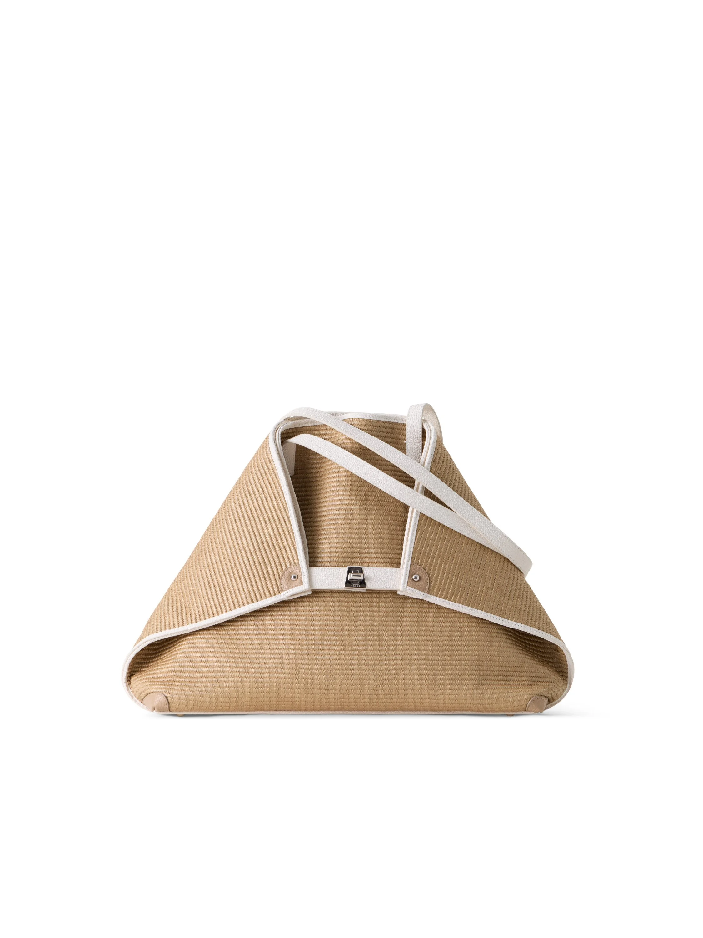 AC 09 1015 PA 19311 320_25-09-10_030116.jpg