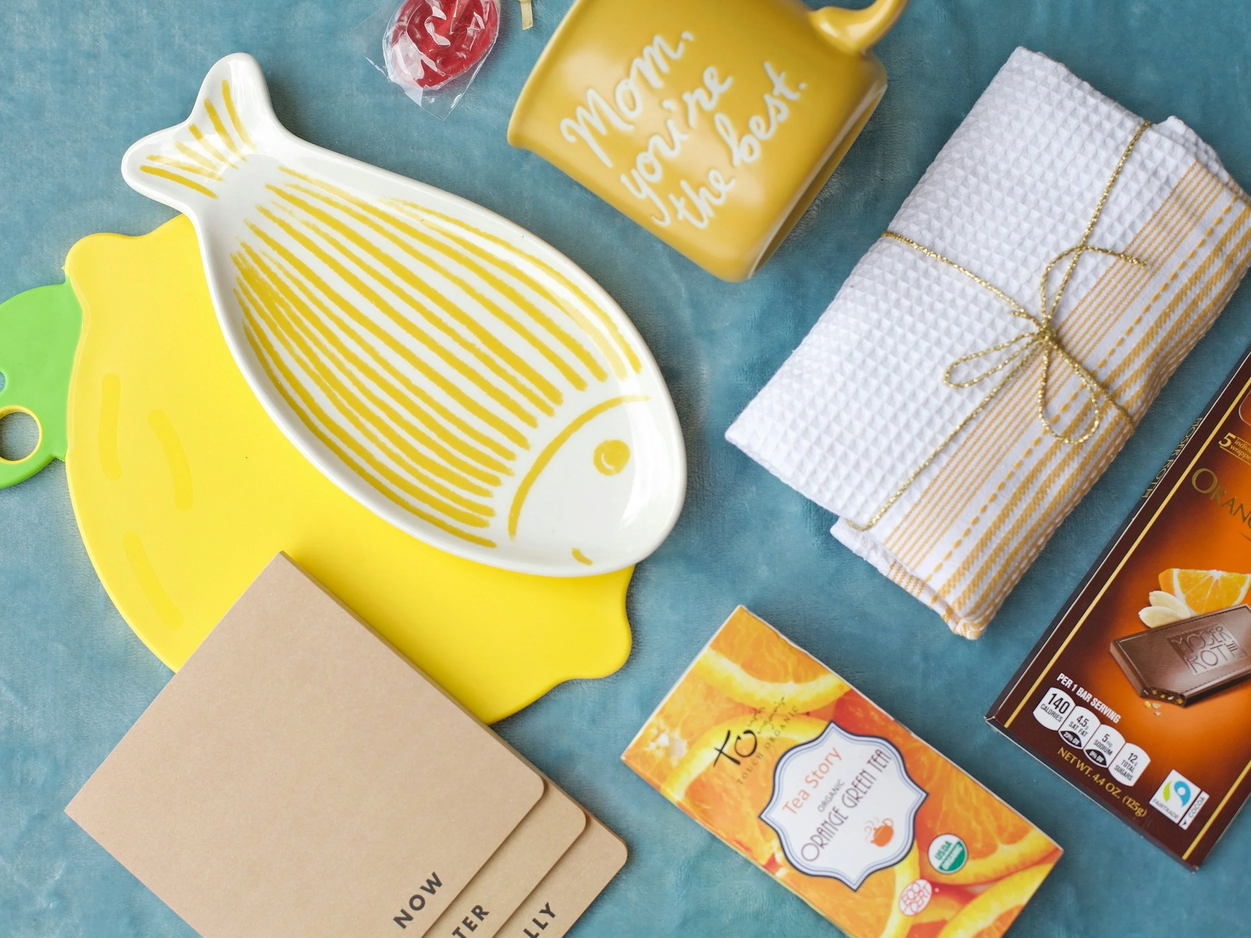 Custom Mothers Day Gifts: From DIY Projects to Keepsakes She Will Cherish Forever