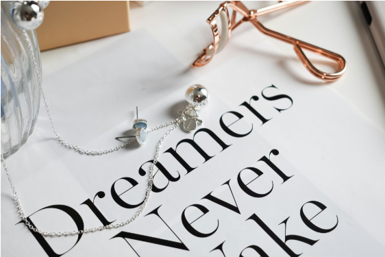 Why Everyday Jewellery Is Worth Investing In