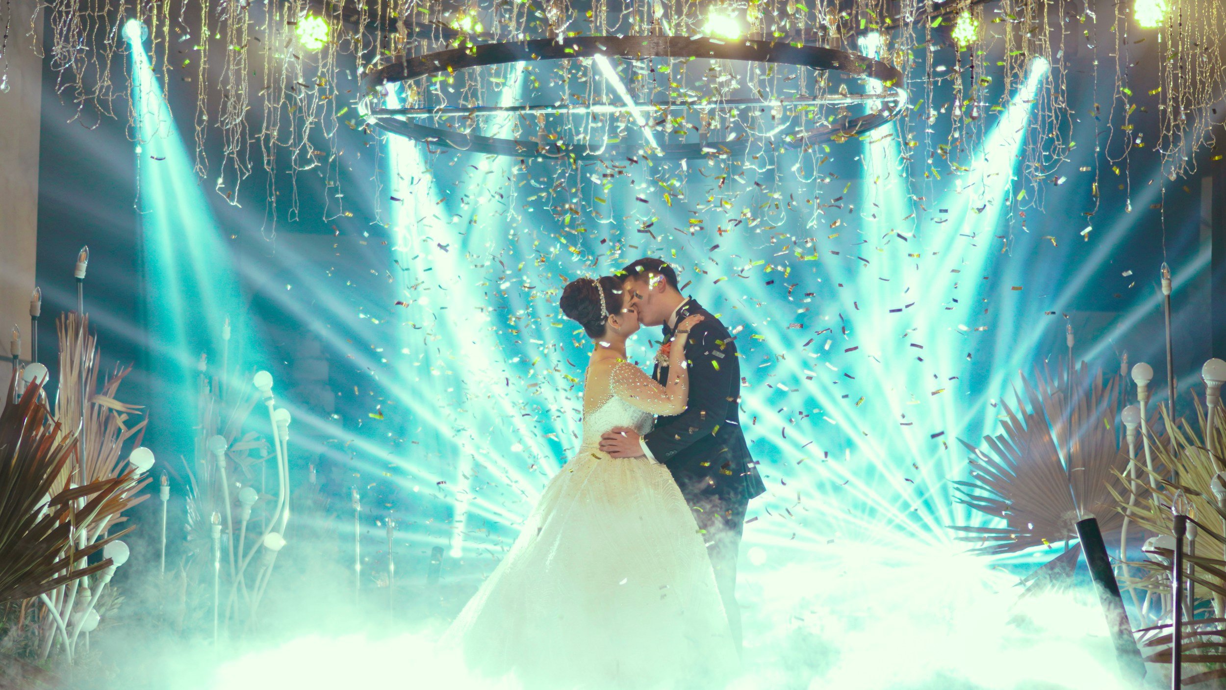 How Event Production in Santa Barbara Helps Create Stress-Free Weddings