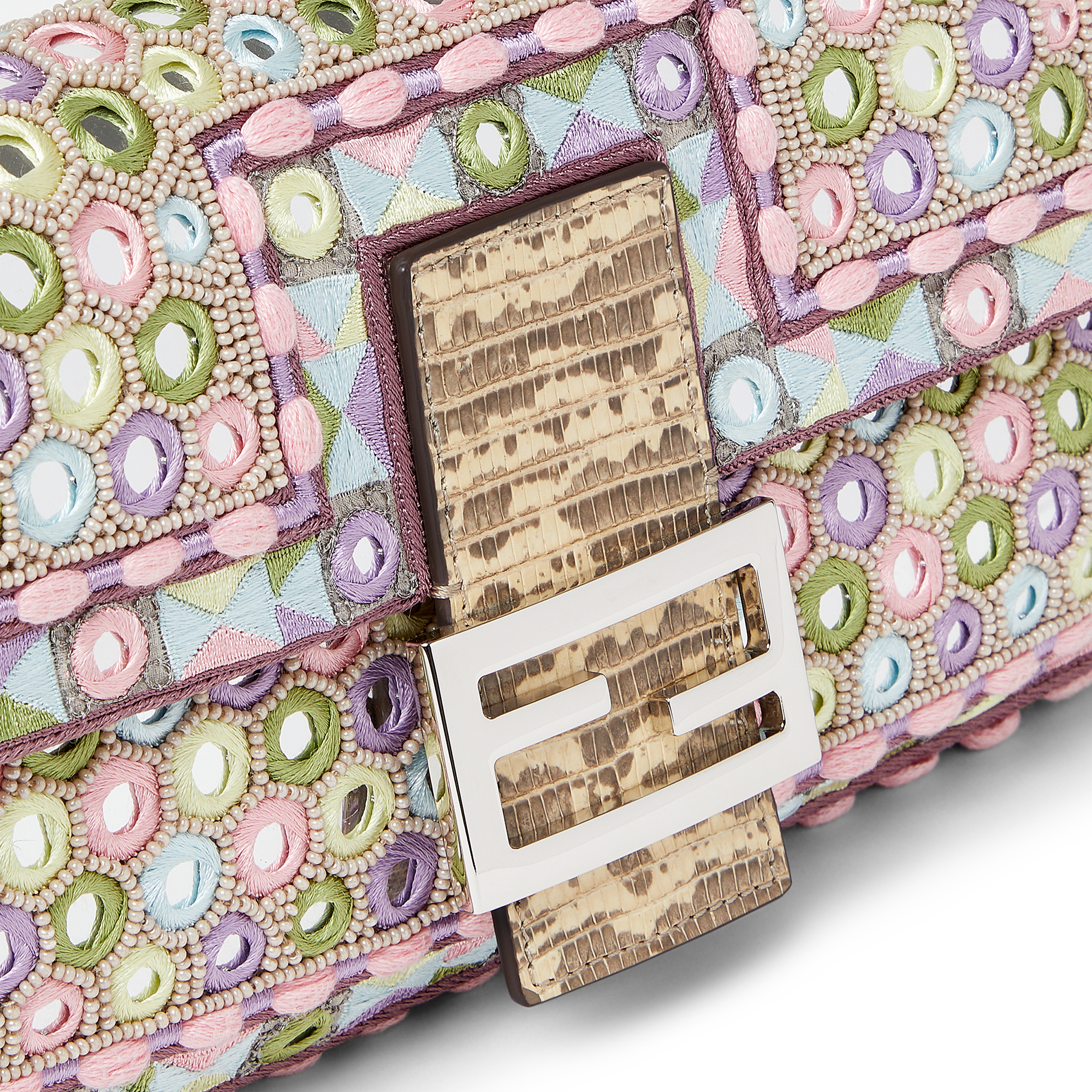 Baguette® 26424 Re-Edition_Mirror Embroidery Multicolor_03.png