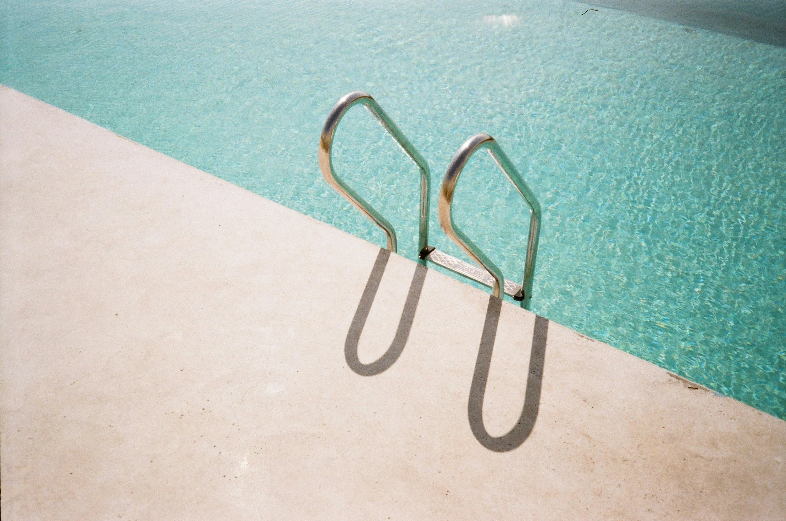 Everything You Need to Know About Concrete for Pools Design and Longevity