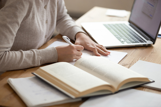 How Digital Education Support Services Are Changing Student Learning Worldwide