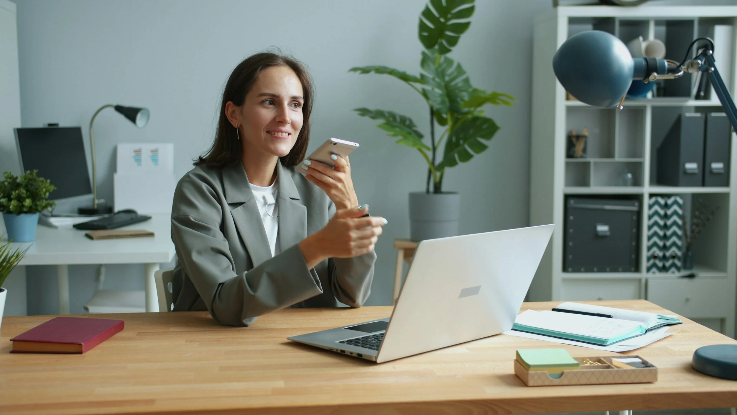 Supporting Fashion Operations With Smarter Communication Solutions