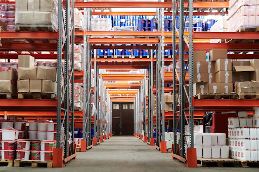 How Businesses Can Choose Cost-Effective Storage Equipment for Their Warehouse