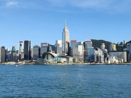Grand Harbour View Hong Kong: Spectacular Accommodation with Iconic Waterfront Vistas