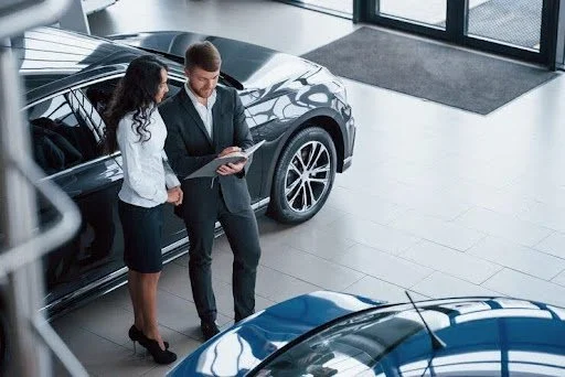 How to Compare Offers Before Accepting a Car Deal in Lake Wales?