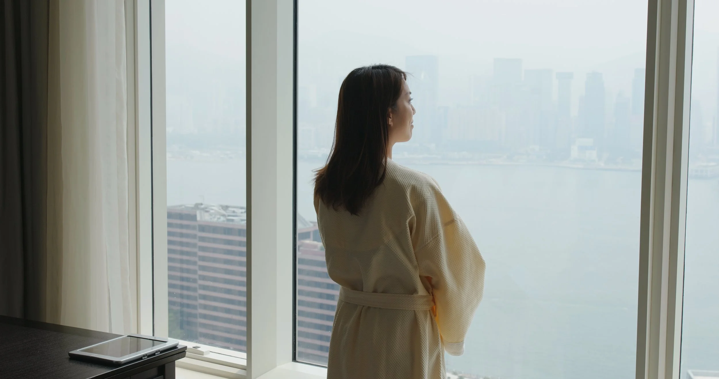 Why Two Fogged Windows May Need Completely Different Repairs