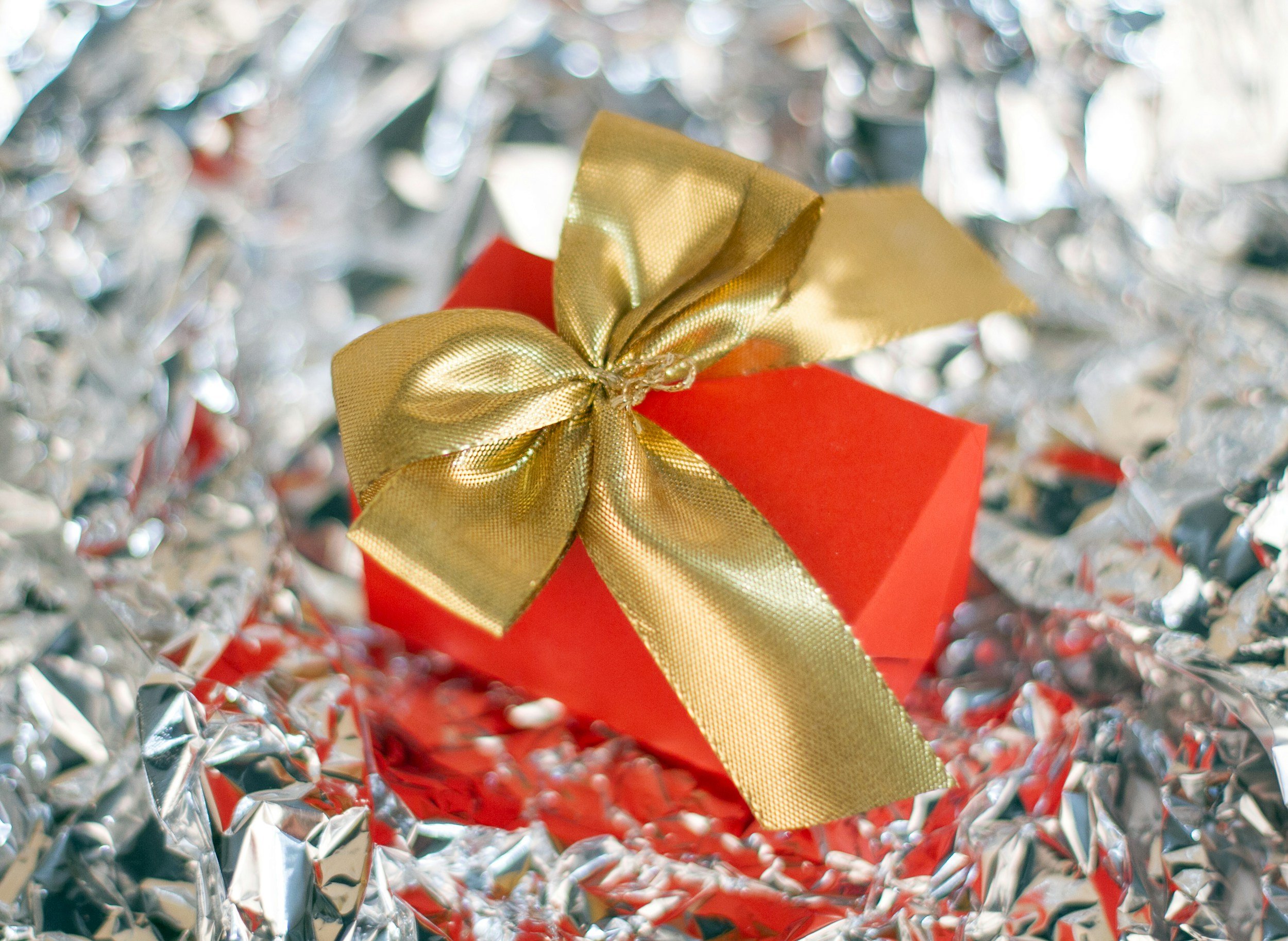 The Art of Remote Gifting: How to Make Someone Feel Special from Afar