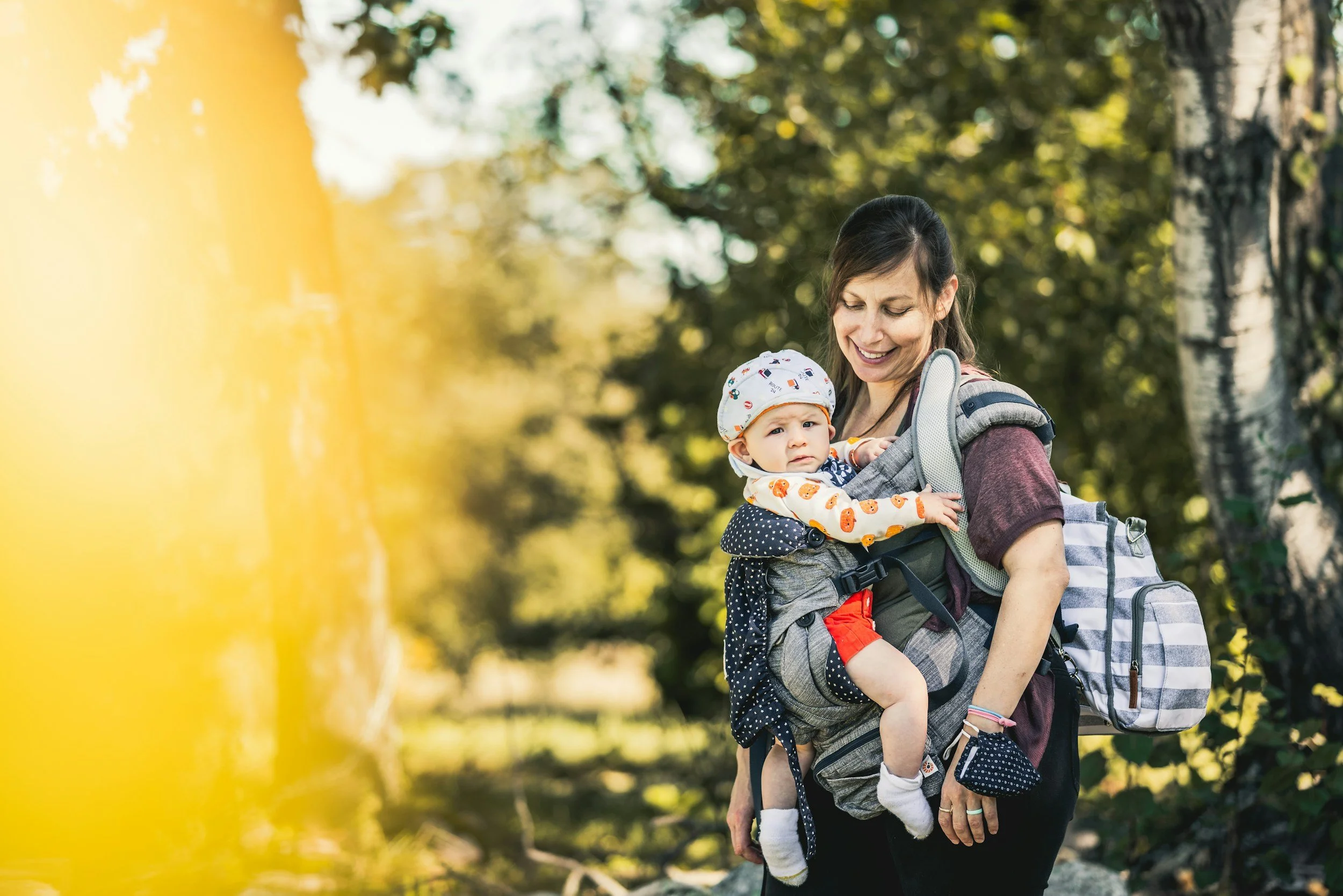 Soft Wraps and the Fourth Trimester: Building Bonding Through Close Contact