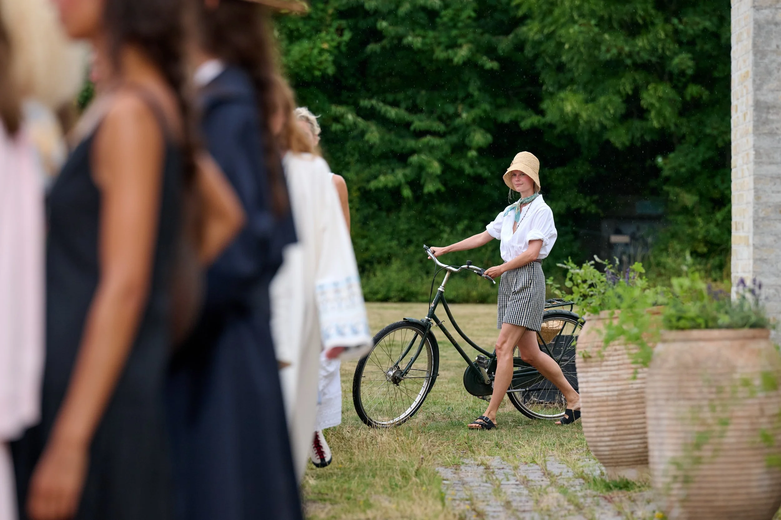 SKALL’s “La Piscine” Brings Copenhagen’s Bohemian Spirit To Spring-Summer 2027