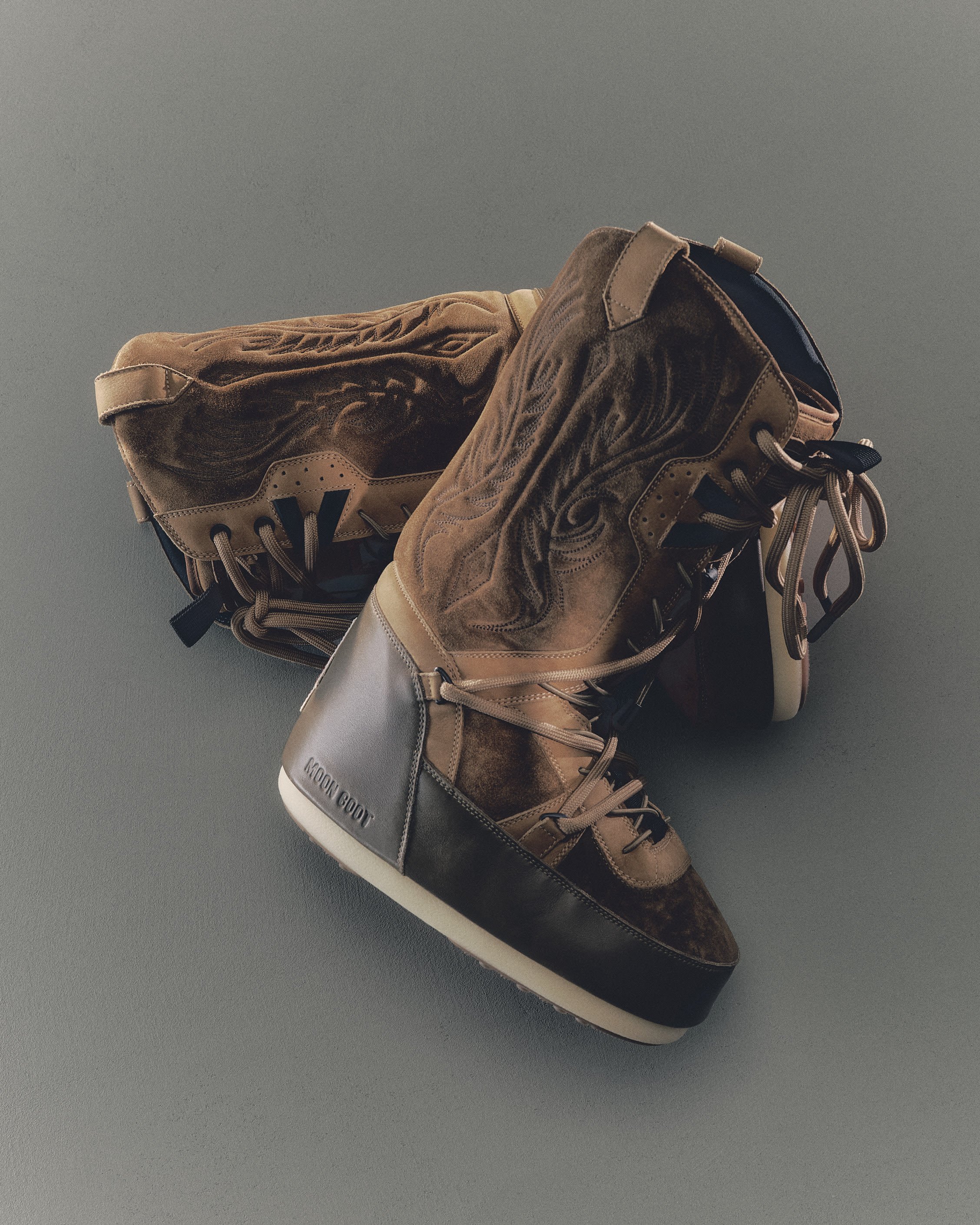 MONCLER + MOON BOOT ICON HIGH RODEO_00000002.jpg