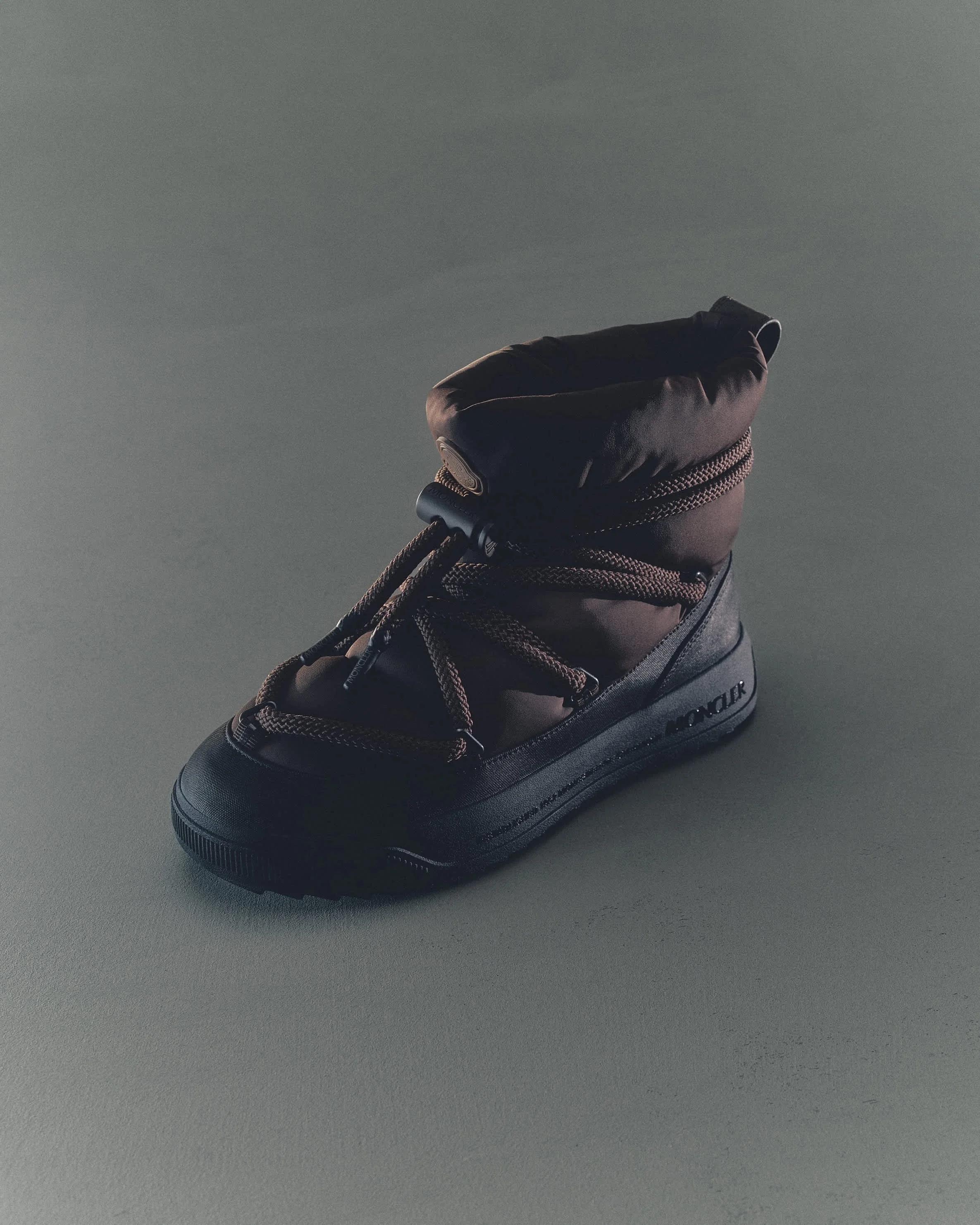 MONCLER ALTIVE MID_00000002.jpg