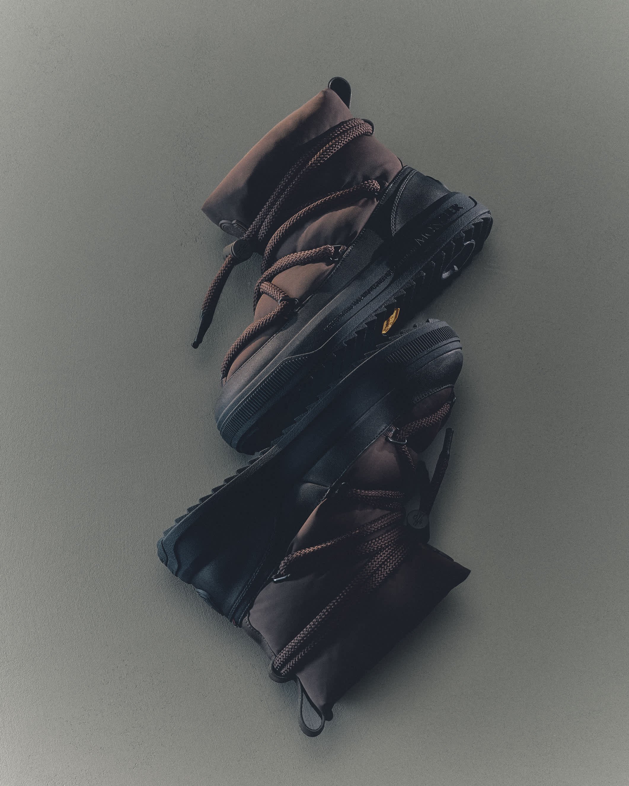 MONCLER ALTIVE MID_00000003.jpg