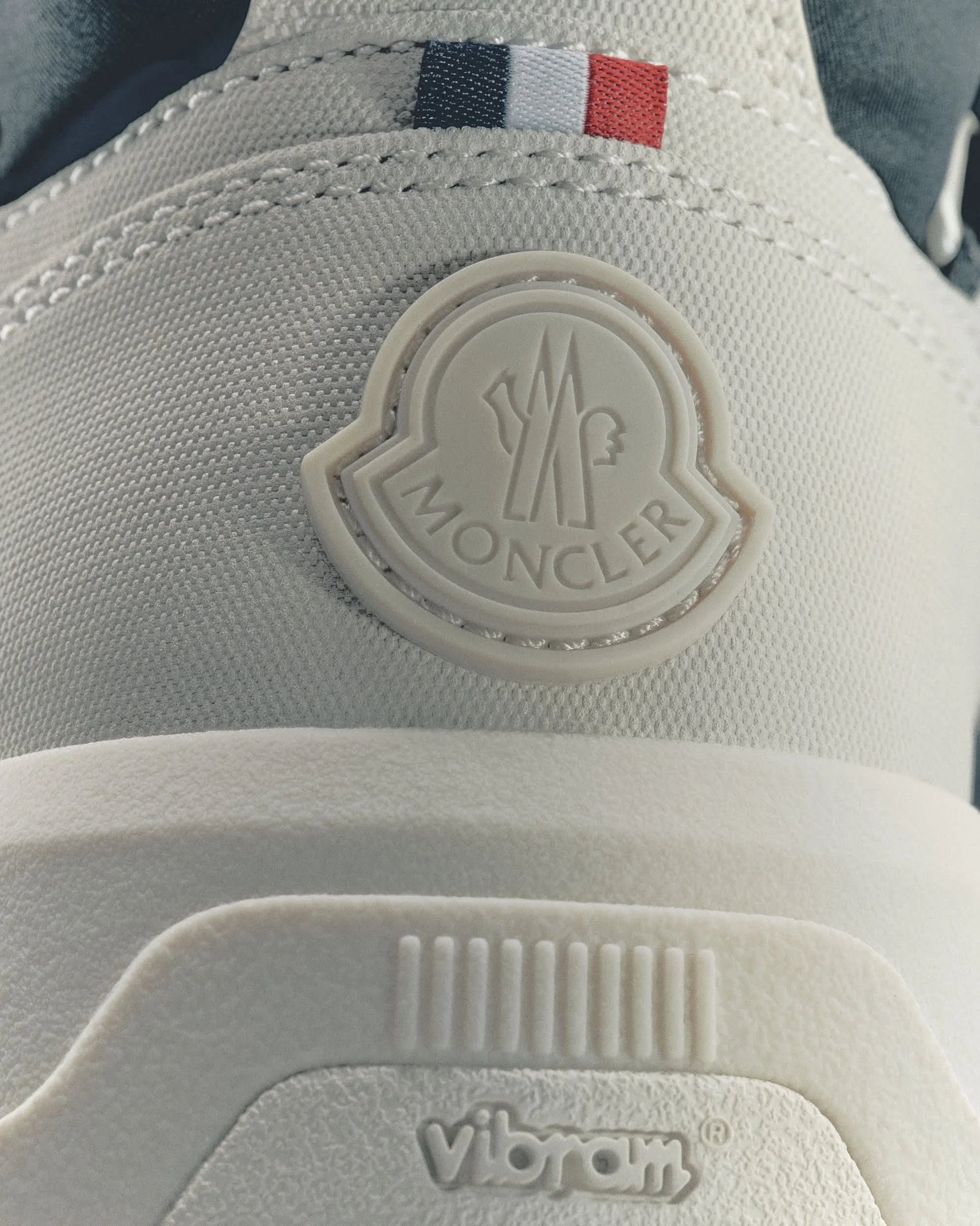 MONCLER ALTIVE MID_00000012.jpg