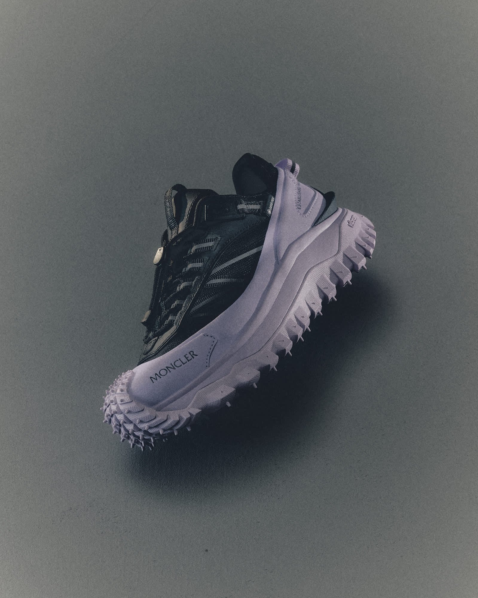 MONCLER TRAILGRIP GTX_00000004.jpg