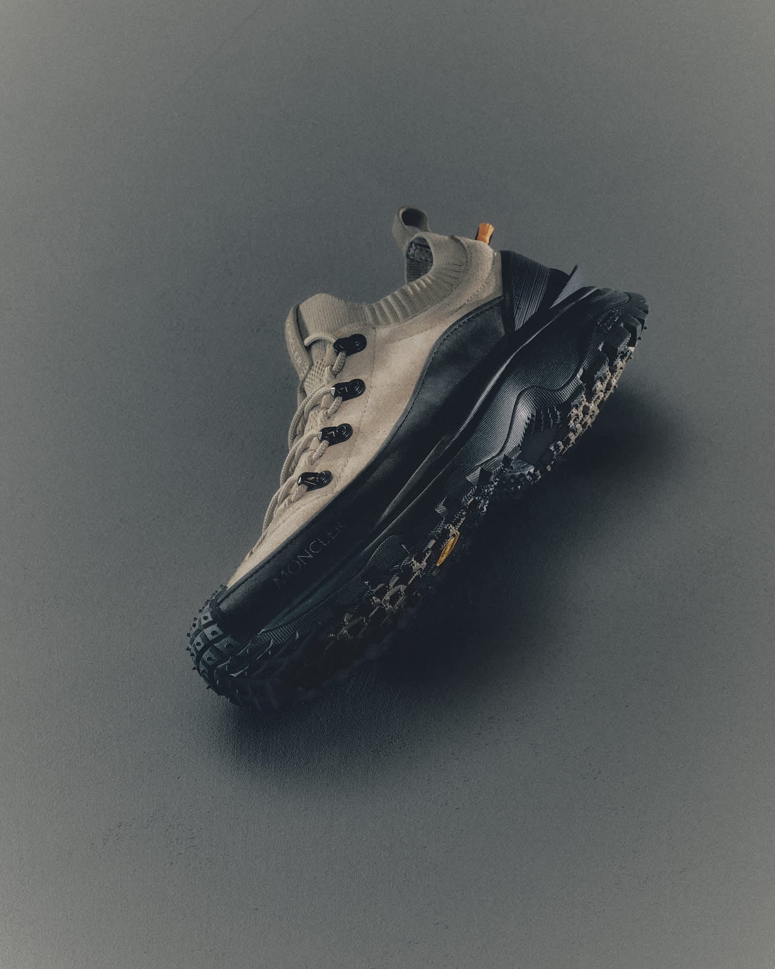 MONCLER TRAILGRIP LITE3_00000001.jpg