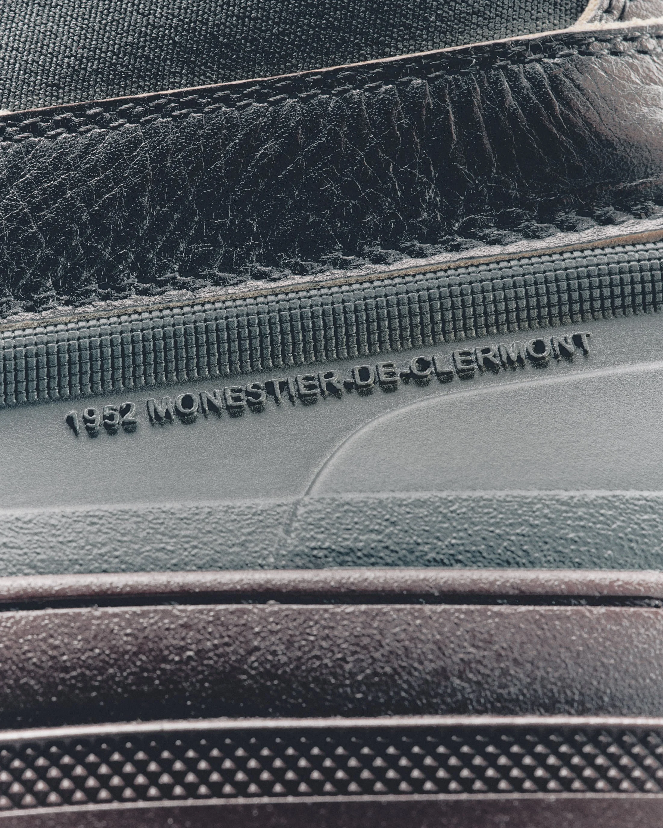 MONCLER VERA EDGE_00000003.jpg