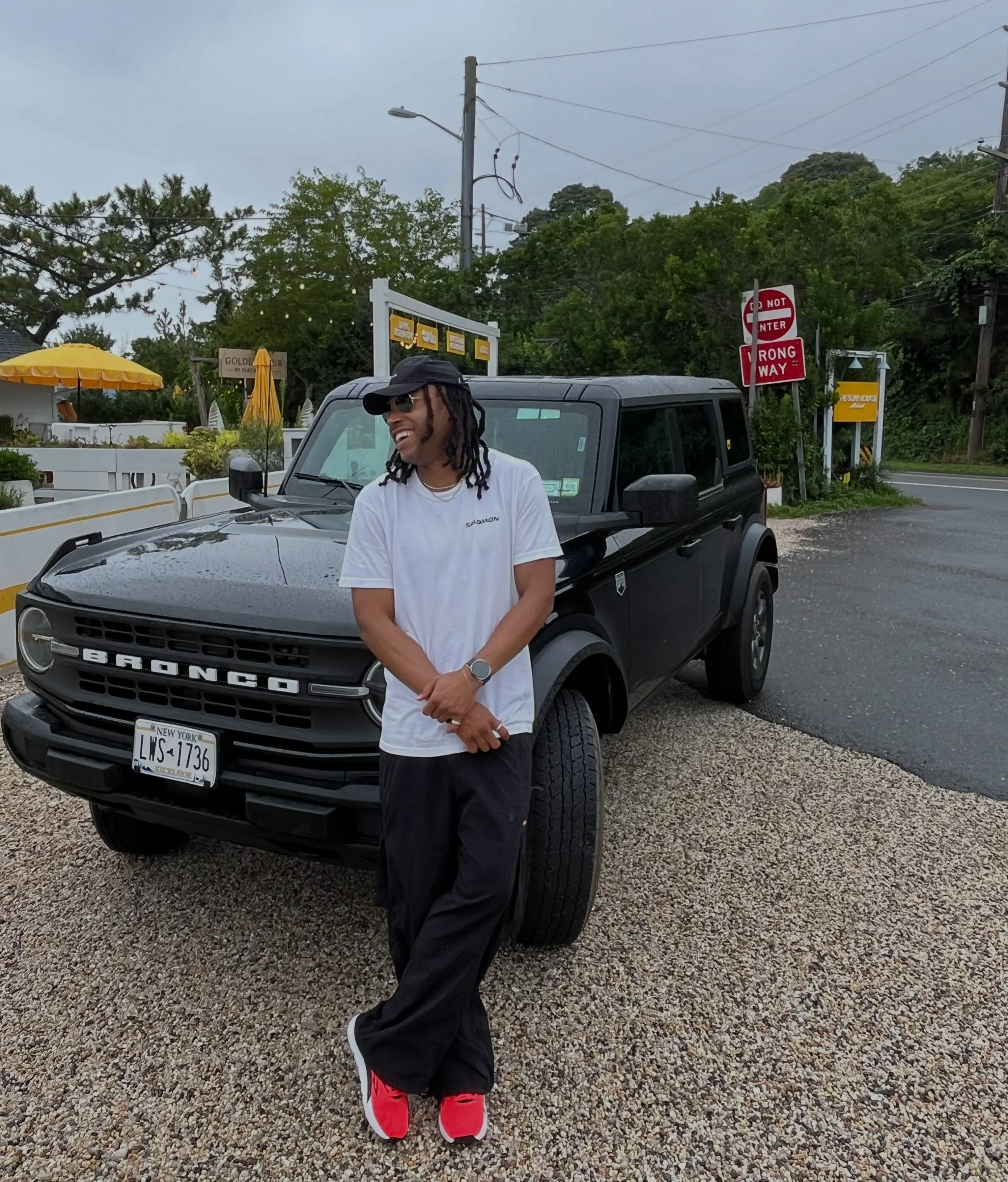 Plotting my escape. Ain&rsquo;t seen me yet&hellip; @reveriepage |

#fordbronco #roadtrip #firemoves #escapeplan #montaukendoftheworld