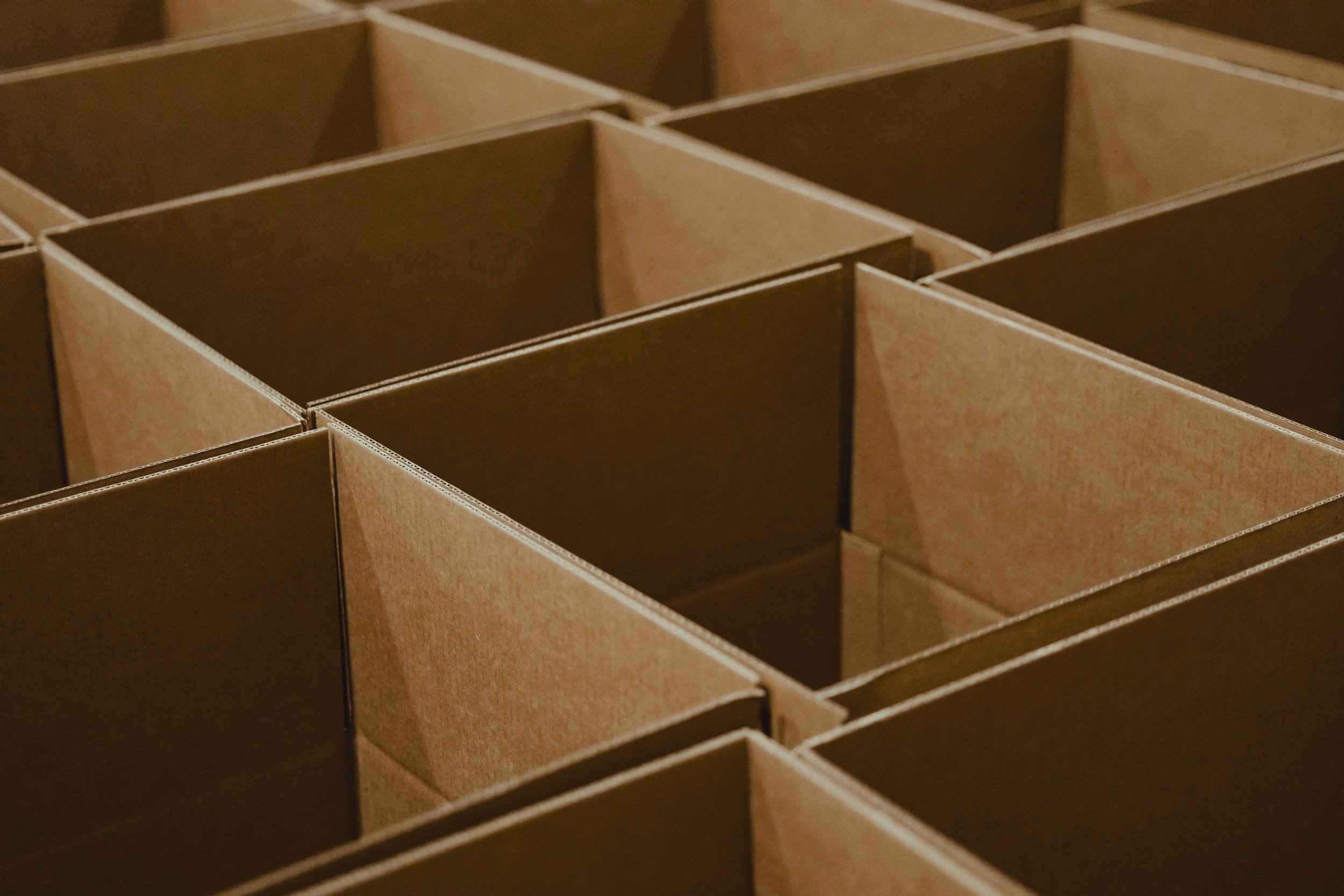 Top Paper Packaging Manufacturers in China for Cosmetics: Custom &amp; Luxury Gift Boxes, Bulk Orders, FSC &amp; ISO 9001