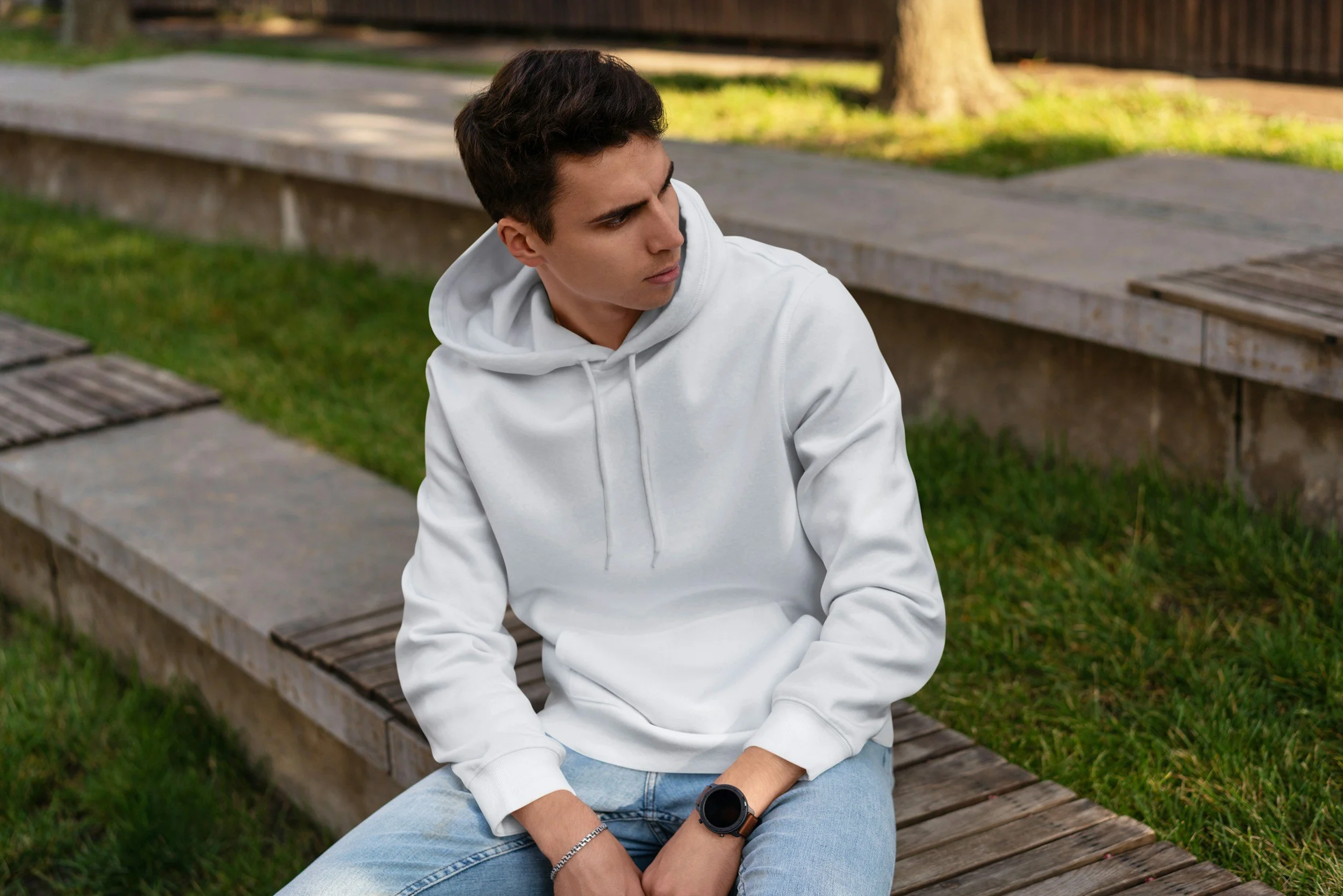 How to Buy the Right Essential Hoodie Online