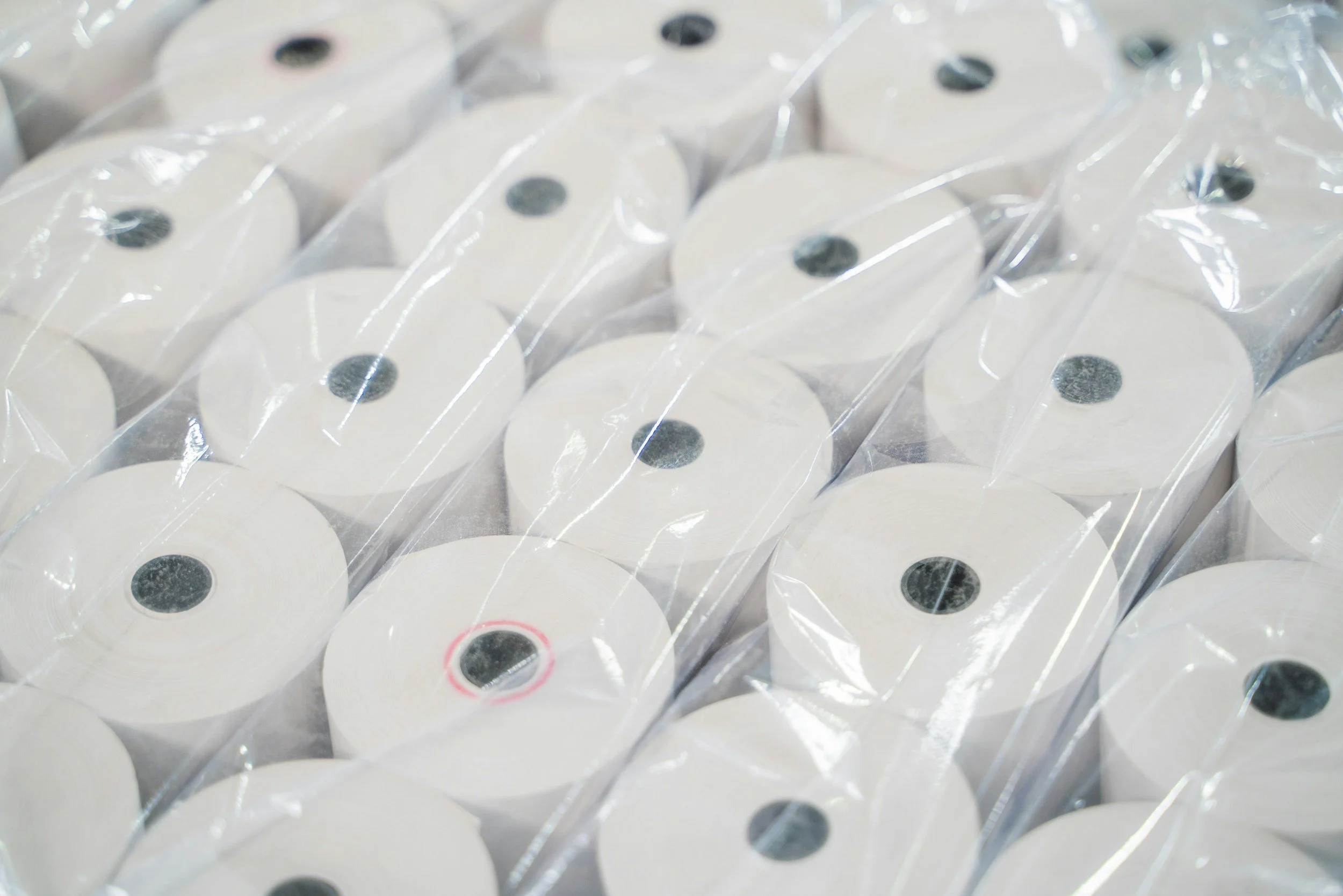 What Thermal Labels Work Best for Jewelry and Small Retail Items