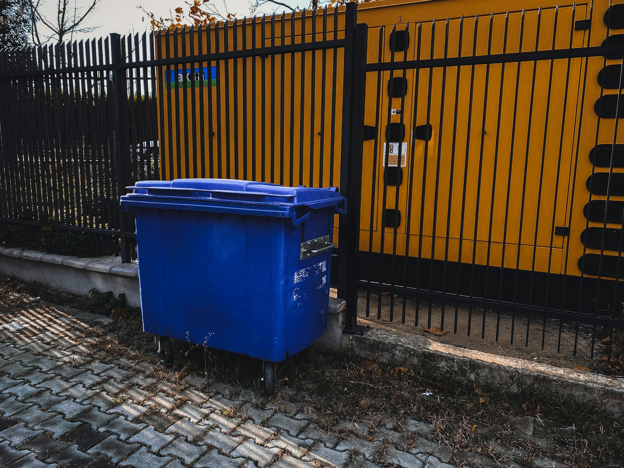 How to Estimate Cleanup Waste Before Choosing a Dumpster for a Home Project