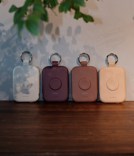 A Holiday Tech Gift Guide: Useful Gadgets for Different Budgets and Lifestyles