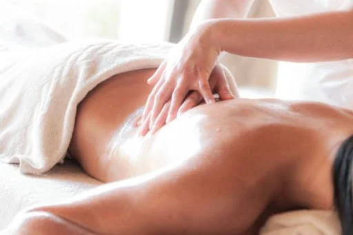 Choosing an Escort Service in Kota Damansara: A Guide for Visitors