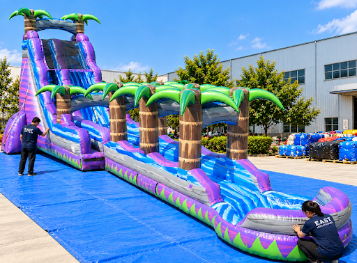 What to Know Before Buying a Commercial Inflatable Water Slide