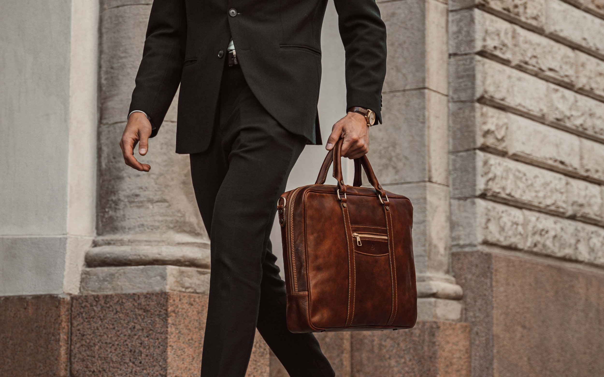 Best Leather Briefcase For Office Use