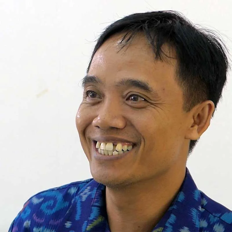 Nyoman, coordinator of Denpasar Autism Centre and Spokle user
