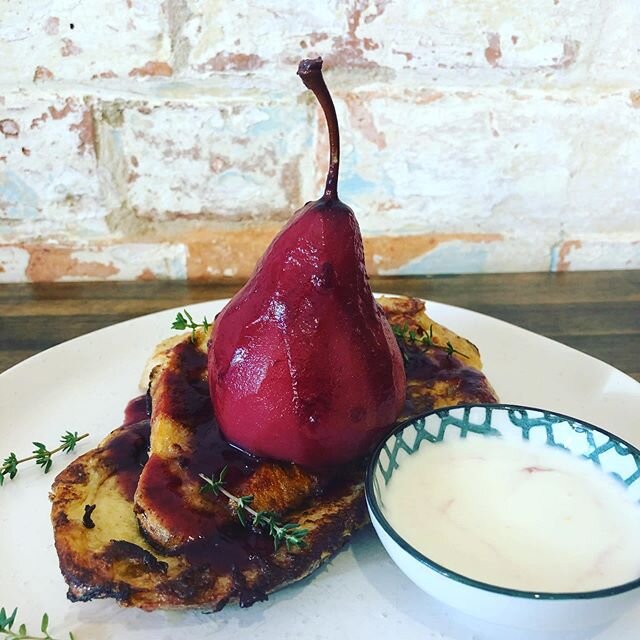 New to our delivery service - Spiced Pear French Toast. Spiced poached pear with whipped honey and lemon yoghurt with goats cheese, blackberry and pear syrup, french toast. .
Get your orders in by 5pm Thursday afternoon, for contactless delivery Frid