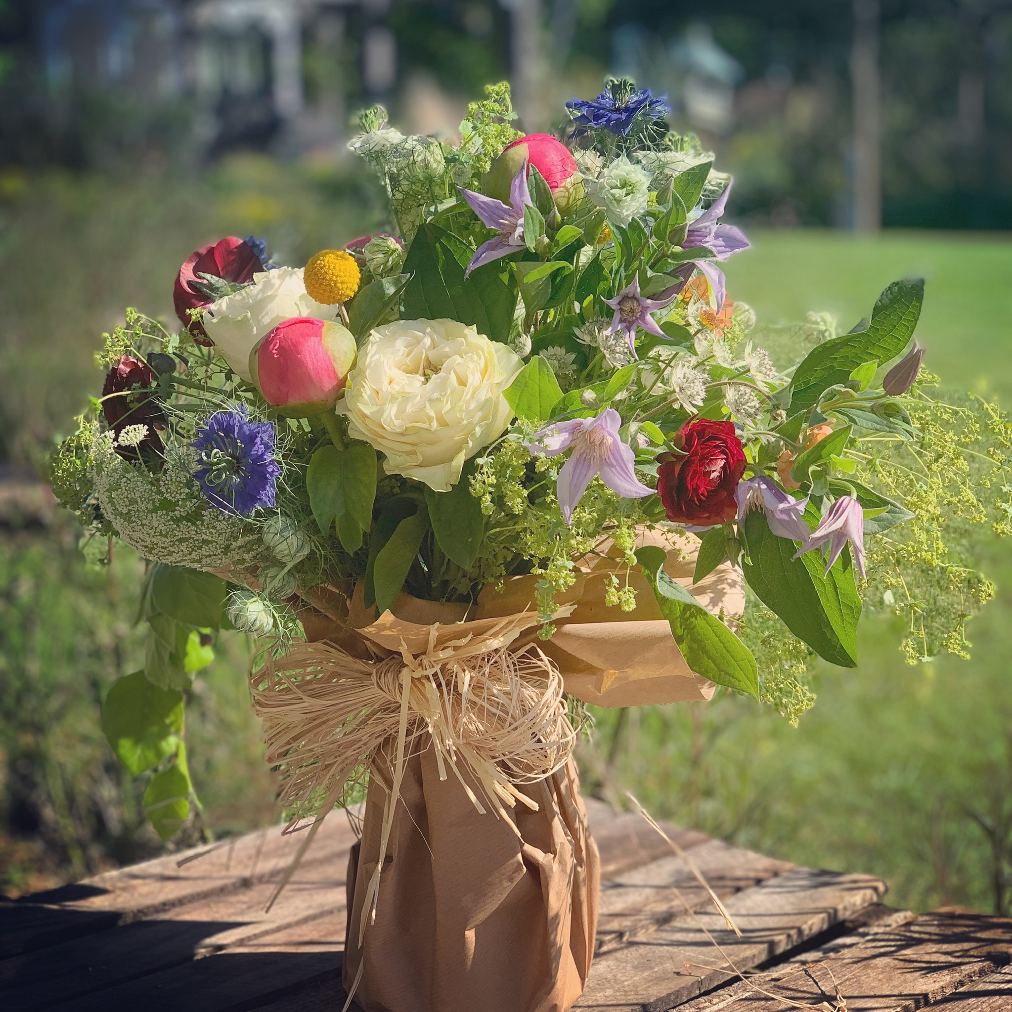 Peony rose eco vase kraft paper.jpg