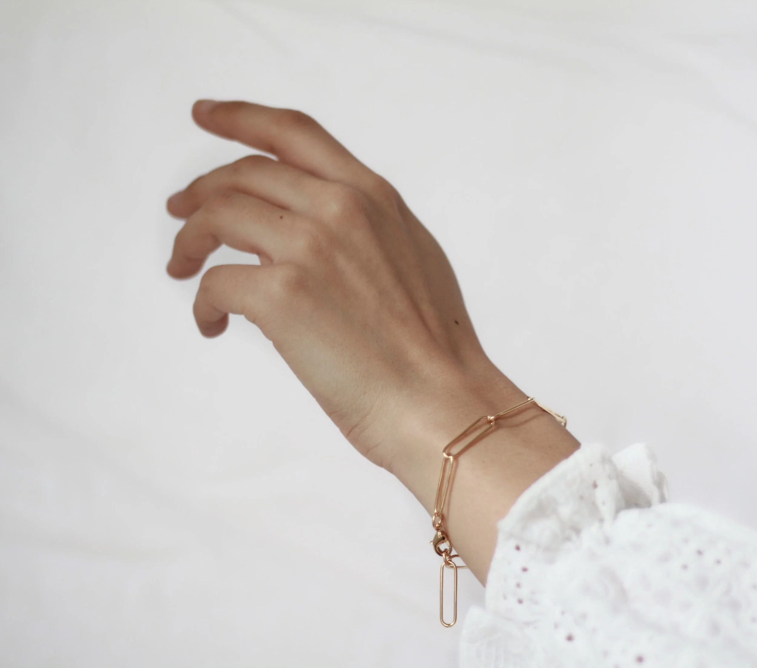 HUGO BRACELET SITE2.jpg