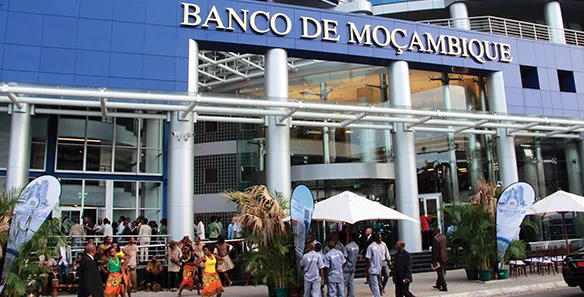 Mozambique’s Bank Cuts Central Interest Rates Again 