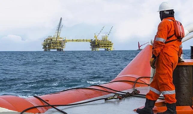 Testing starts on gas platform in northern Mozambique